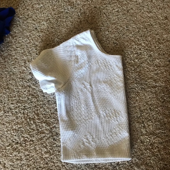 White Crop Top - Picture 4 of 4